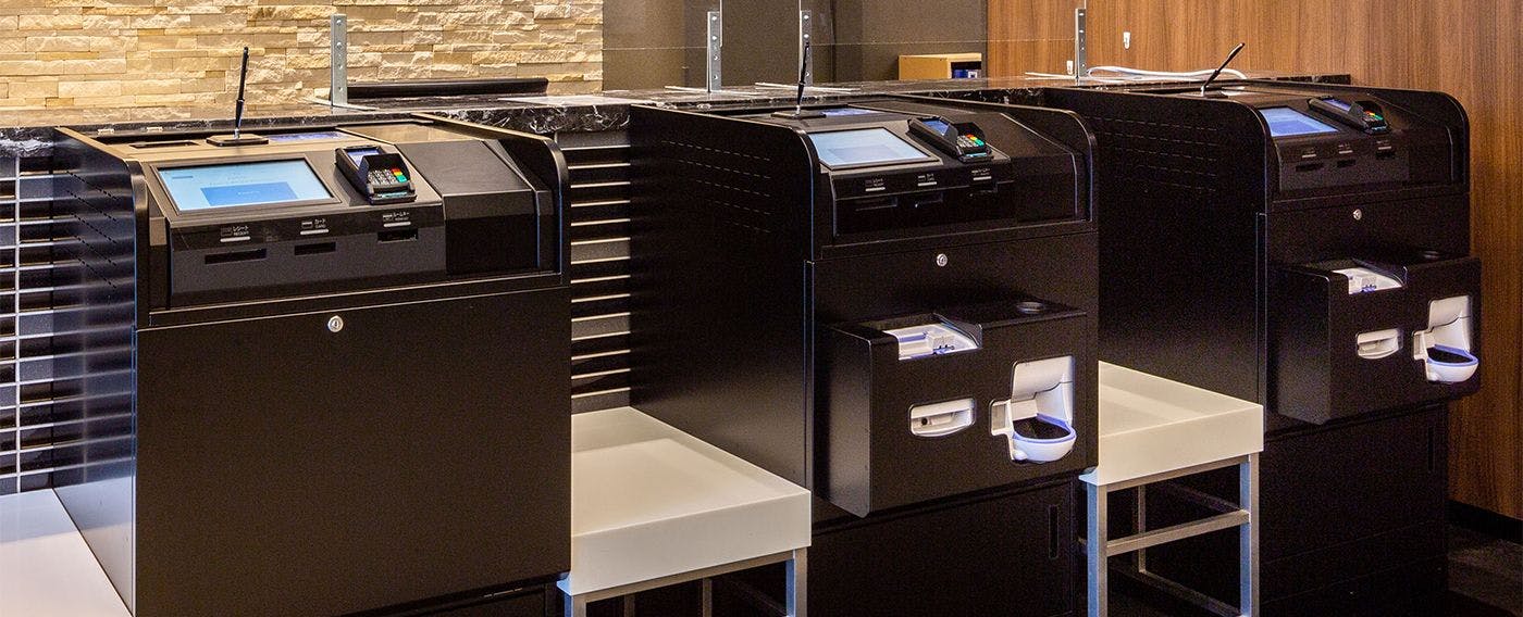 セルフチェックイン・アウト機