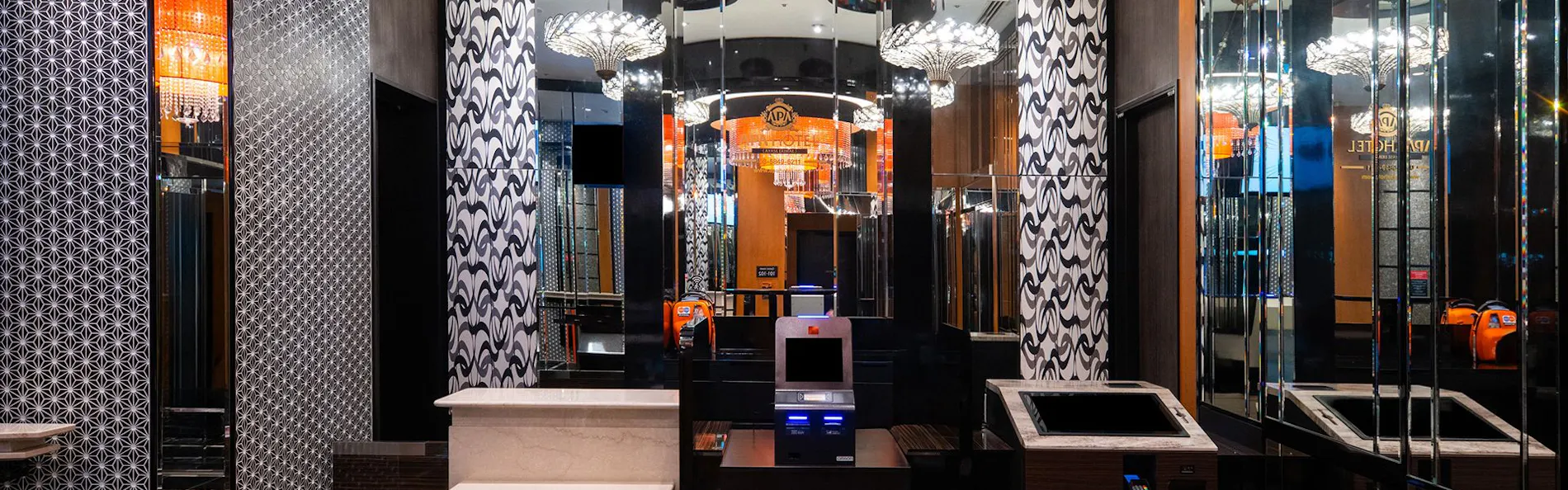 アパホテル〈綾瀬駅前〉