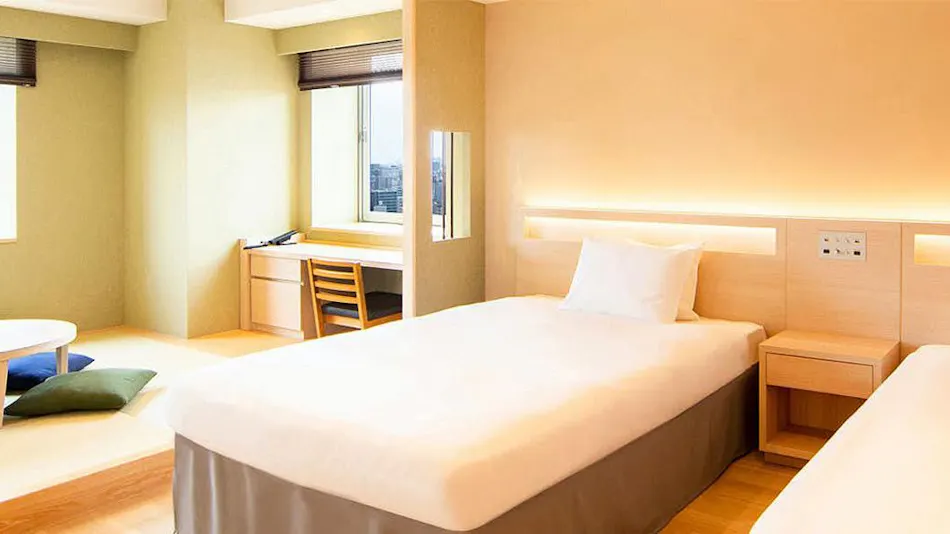 karaksa hotel grande 新大阪 Tower