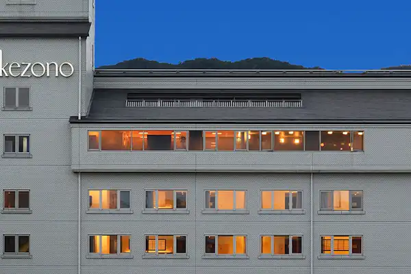 ภายนอกอาคาร