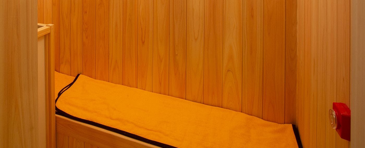 ซาวน่าแห้งสำหรับผู้ชาย