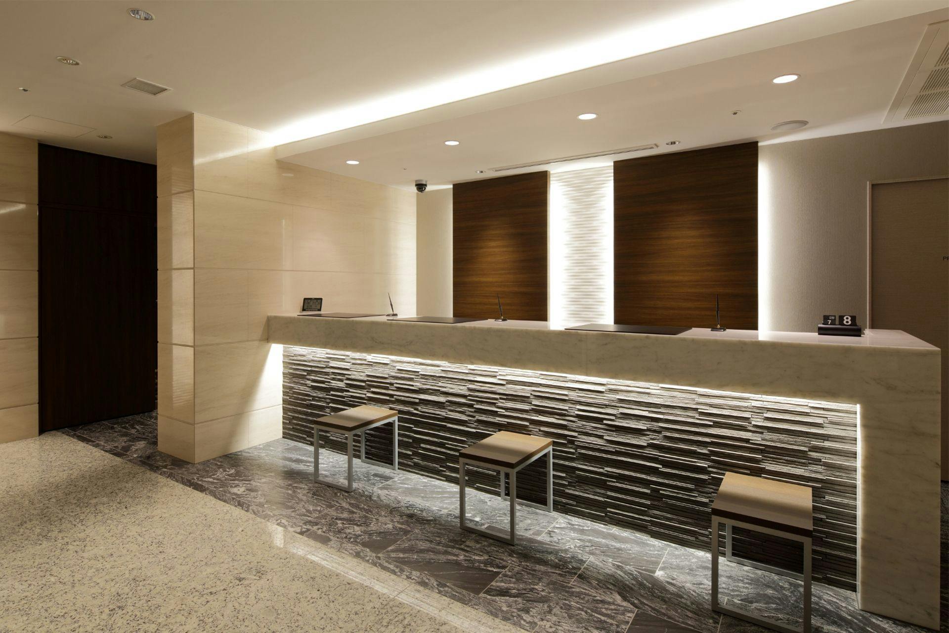 JR西日本グループ ヴィアイン名古屋新幹線口