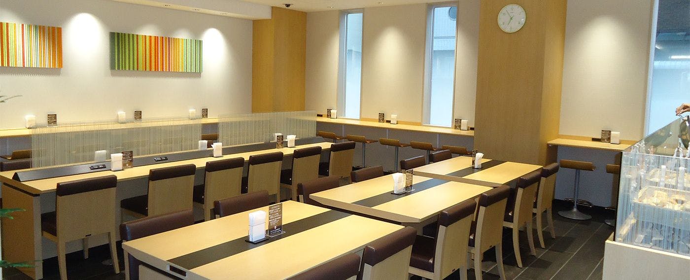 JR西日本グループ ヴィアイン名古屋新幹線口