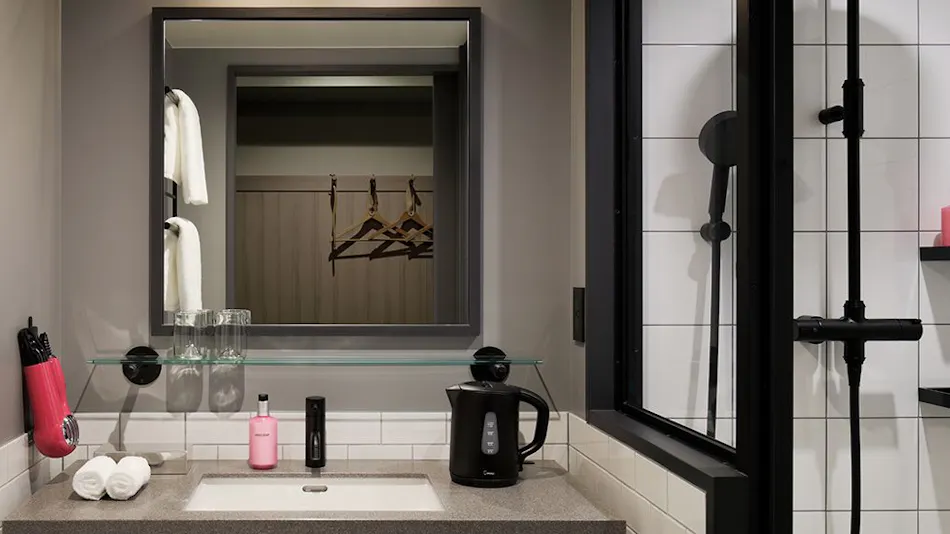 Moxy Osaka Umeda (Marriott Group)