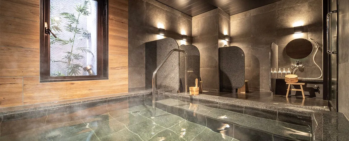 น้ำพุร้อนนานิวะเพื่อผิวสวย