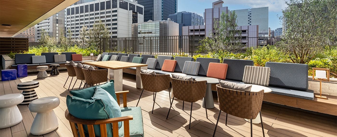 テラスラウンジ