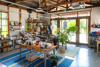 淡路島セレクトショップ“irregular garage”