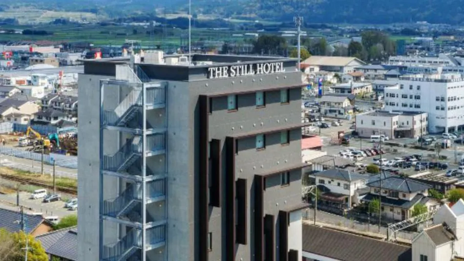THE STILL HOTEL