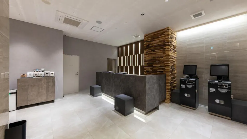 THE STILL HOTEL