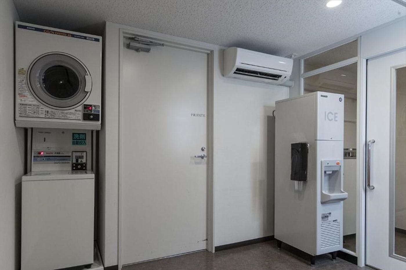 ベンダールーム