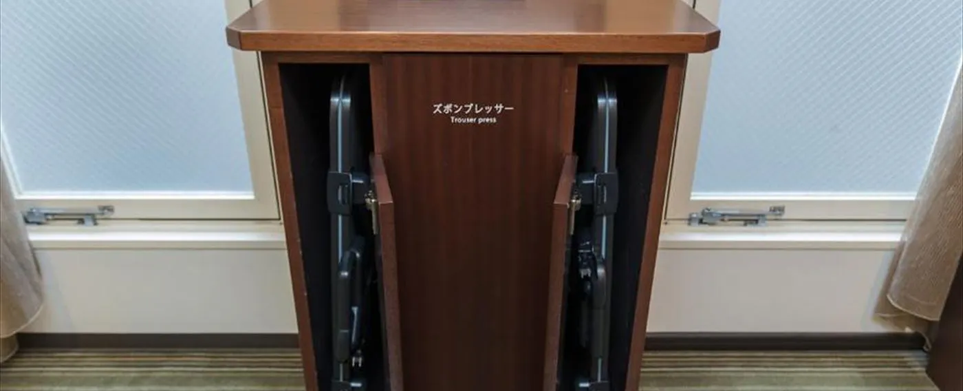 ズボンプレッサー