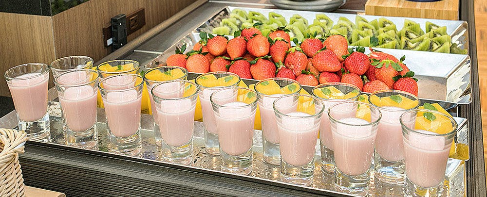 朝食バイキング