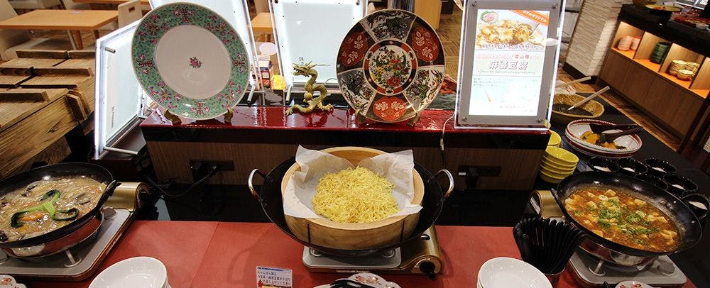 朝食バイキング