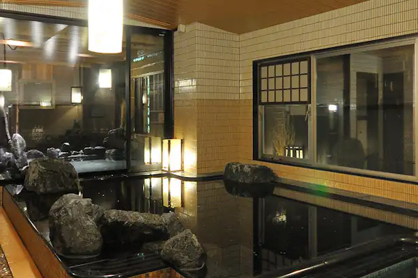 ห้องอาบน้ำรวม