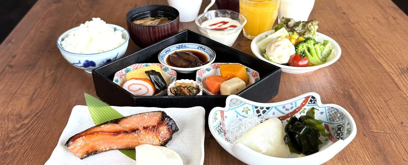 朝食バイキング