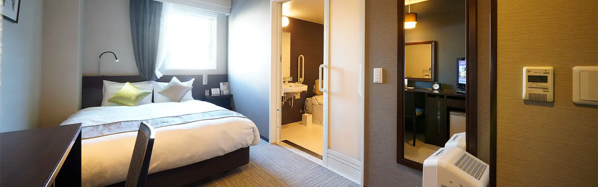 ユニバーサルダブルルーム