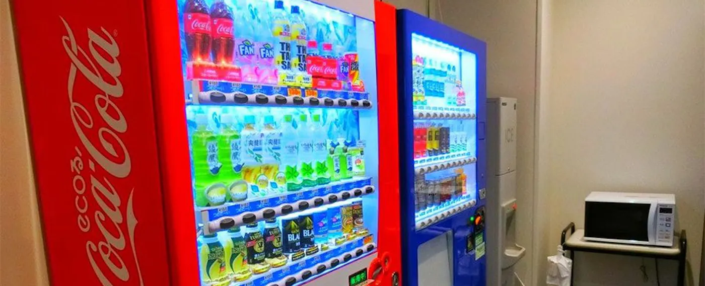 Mesin penjual otomatis, mesin pembuat es, microwave