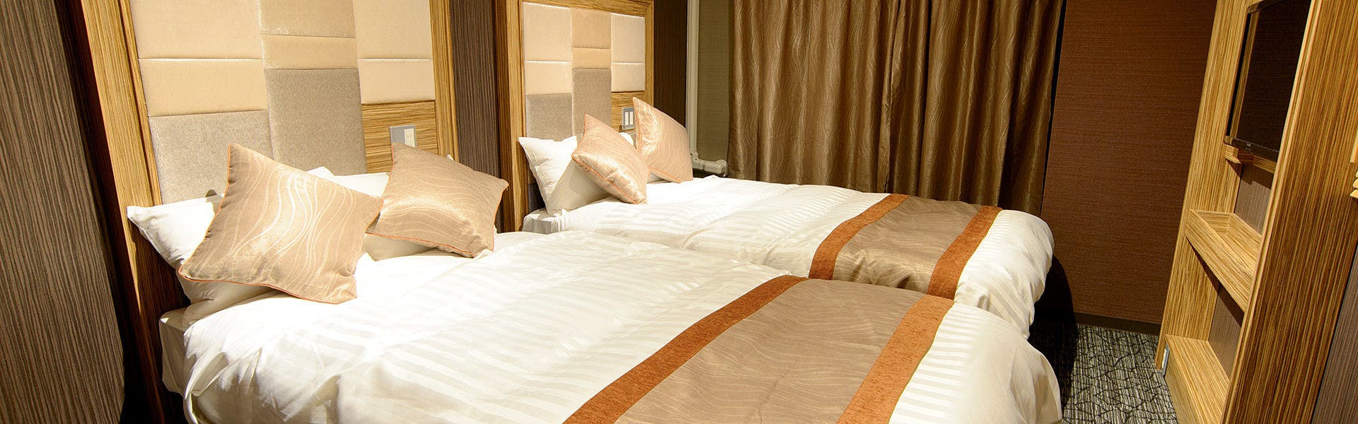 ホテルリリーフなんば大国町