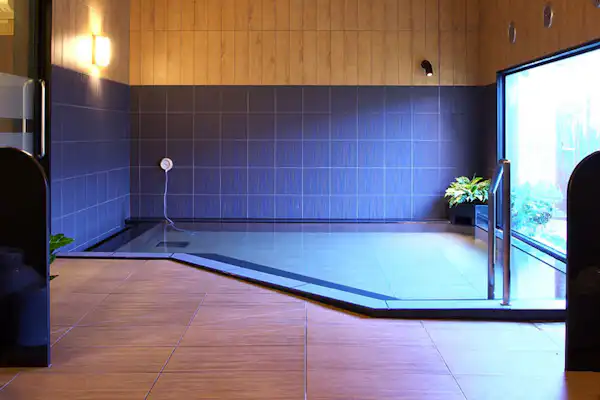 ห้องอาบน้ำรวม