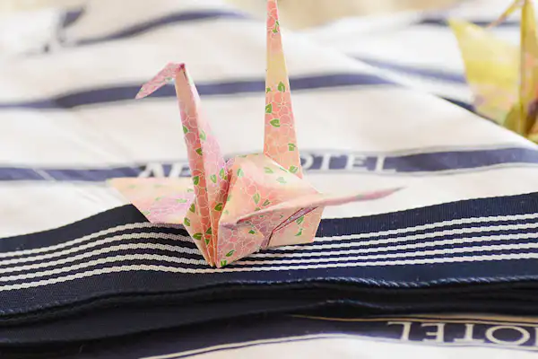 นกกระเรียนกระดาษ