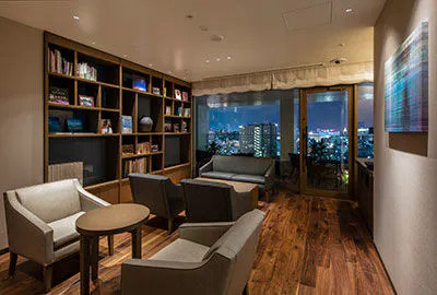 最上階ライブラリーラウンジ