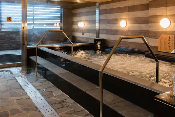 ห้องอาบน้ำสาธารณะ