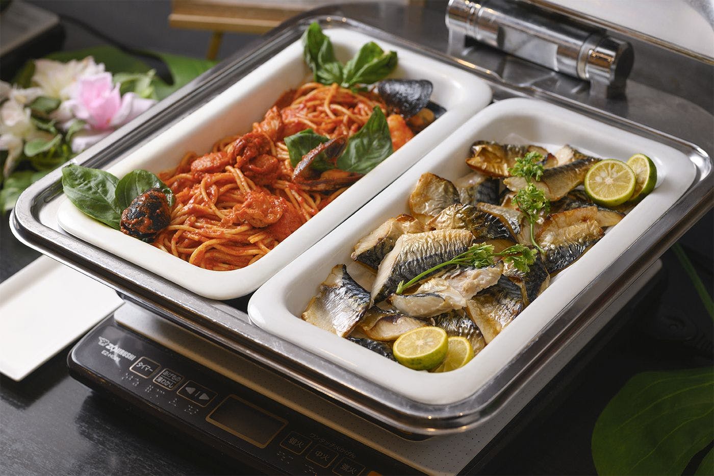 Ikan saba panggang garam dan pasta pescatore