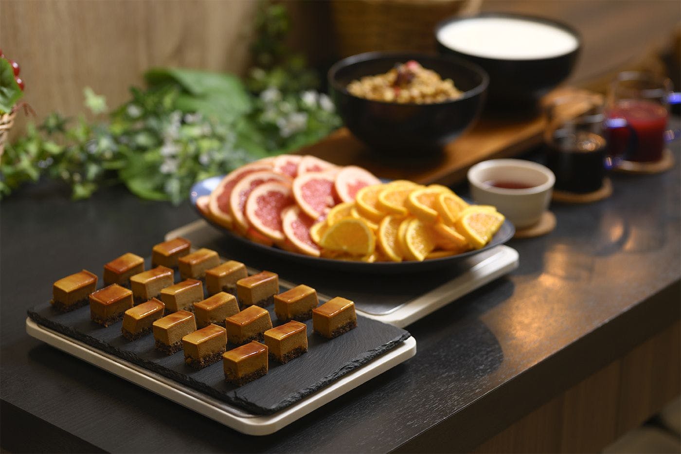 Sudut pencuci mulut (kek harian, buah-buahan dan yogurt)