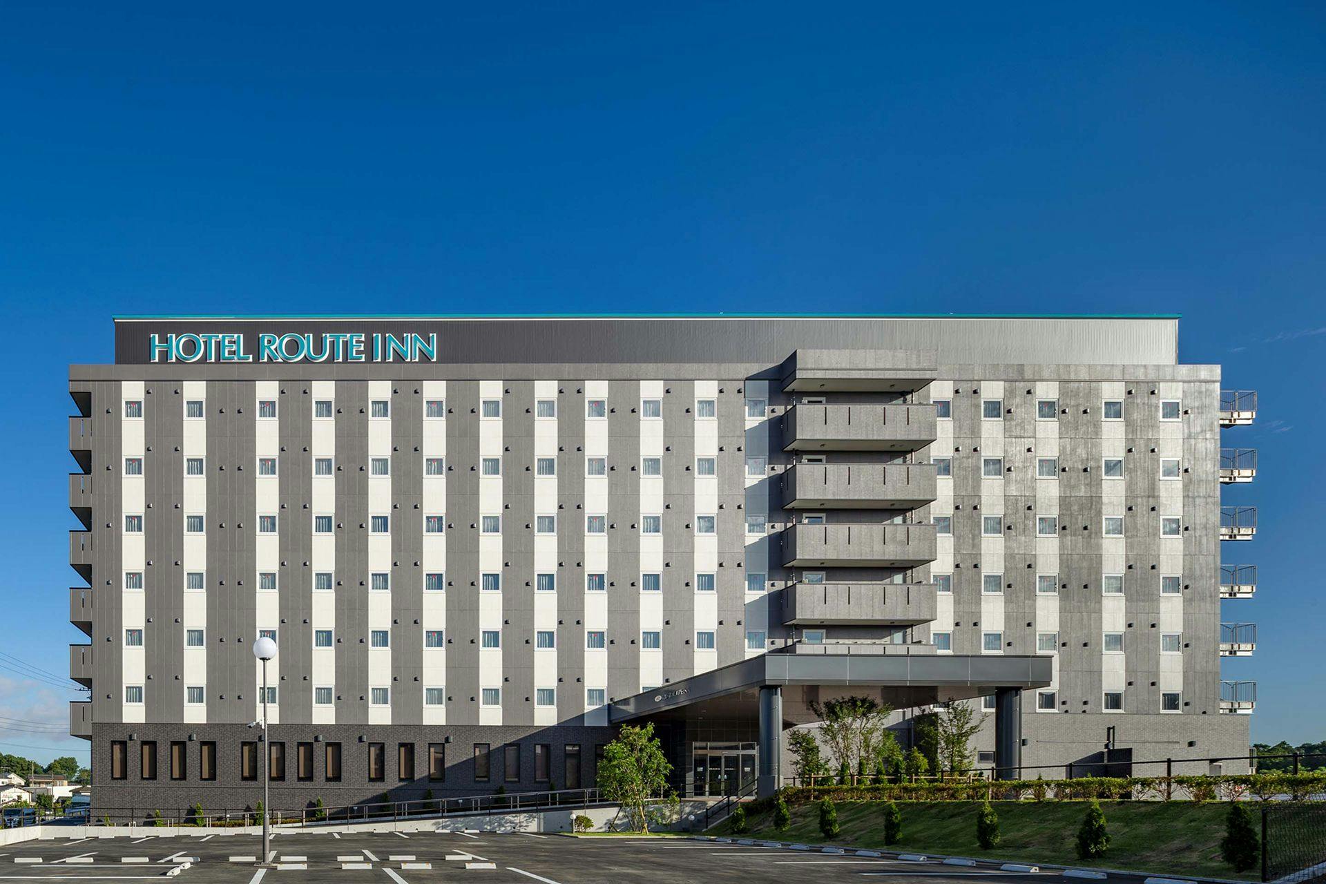 Hotel Route-Inn Kashiwa Minami - Along Route 16 -