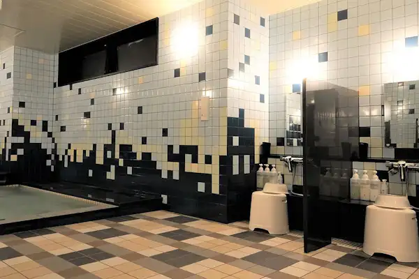 Kolam mandi awam lelaki