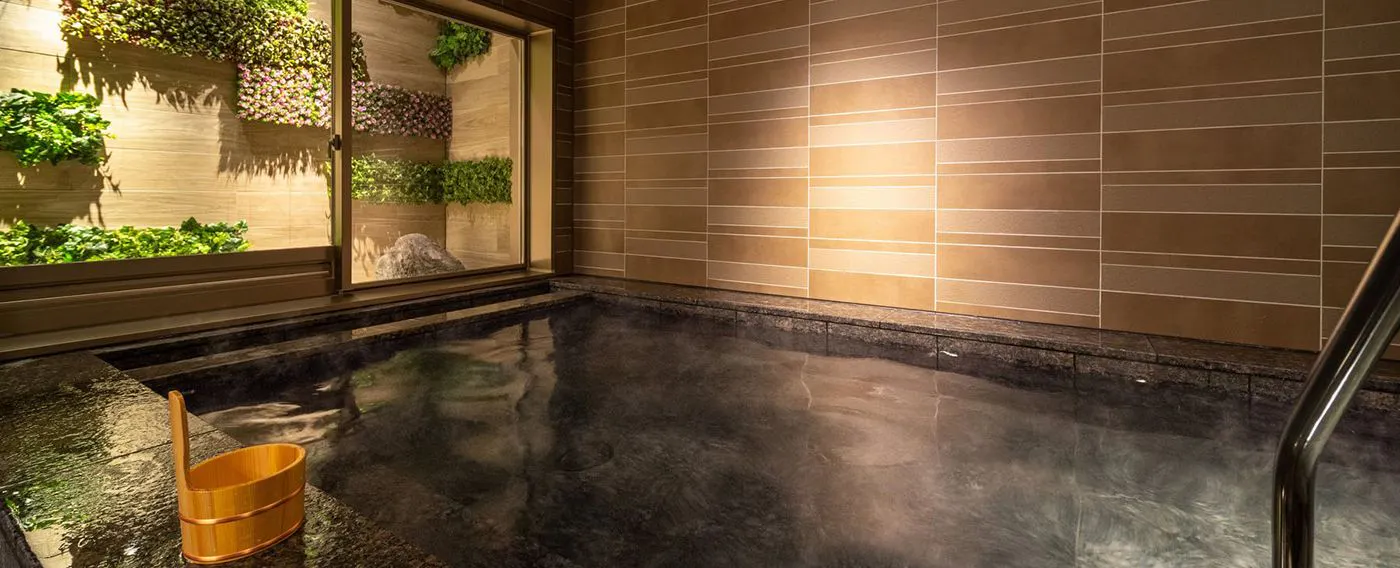 น้ำพุร้อนธรรมชาติ (แยกชายหญิง) Hinata no Yu