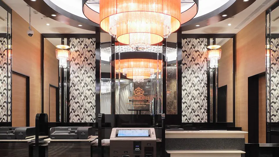APA Hotel <Nihonbashi Bakuroyokoyama Ekimae>