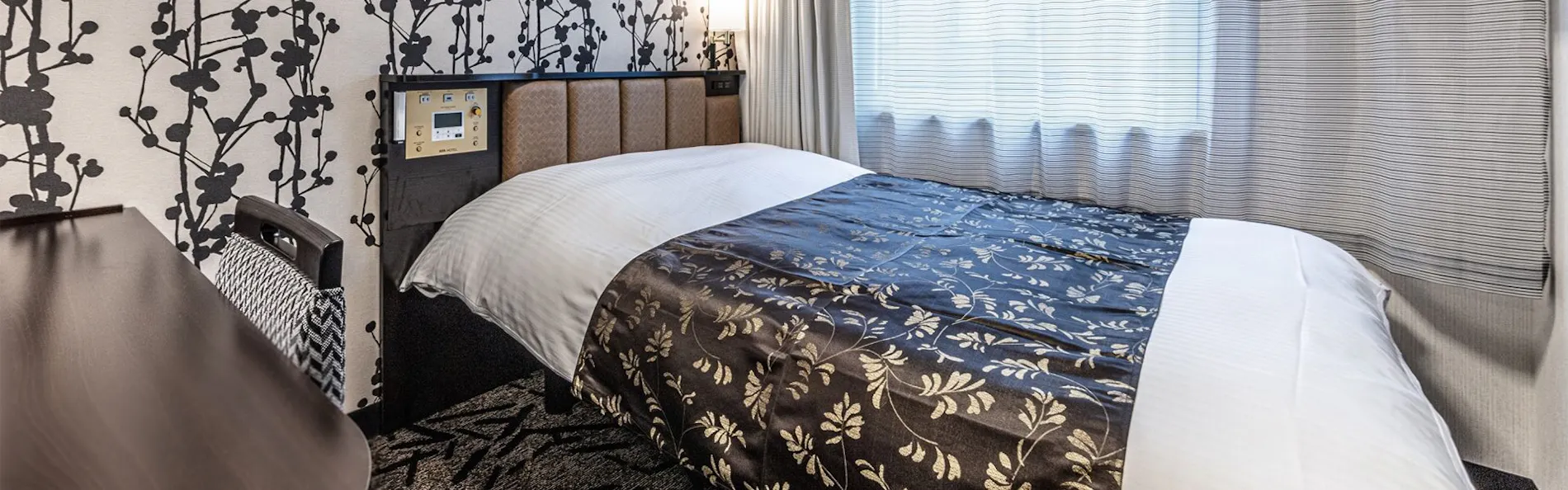 アパホテル〈六本木SIX〉