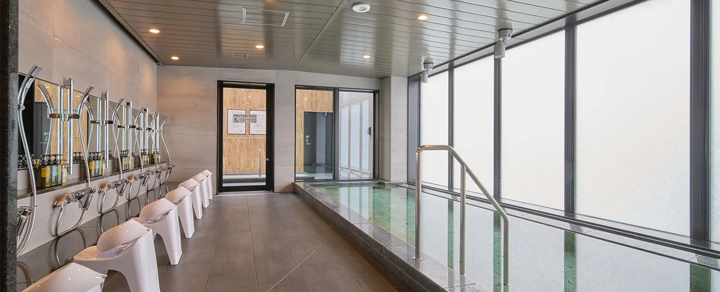 ห้องอาบน้ำรวมขนาดใหญ่