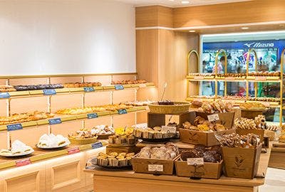 大阪新阪急ホテル の空室状況を確認する 宿泊予約は 一休 Com