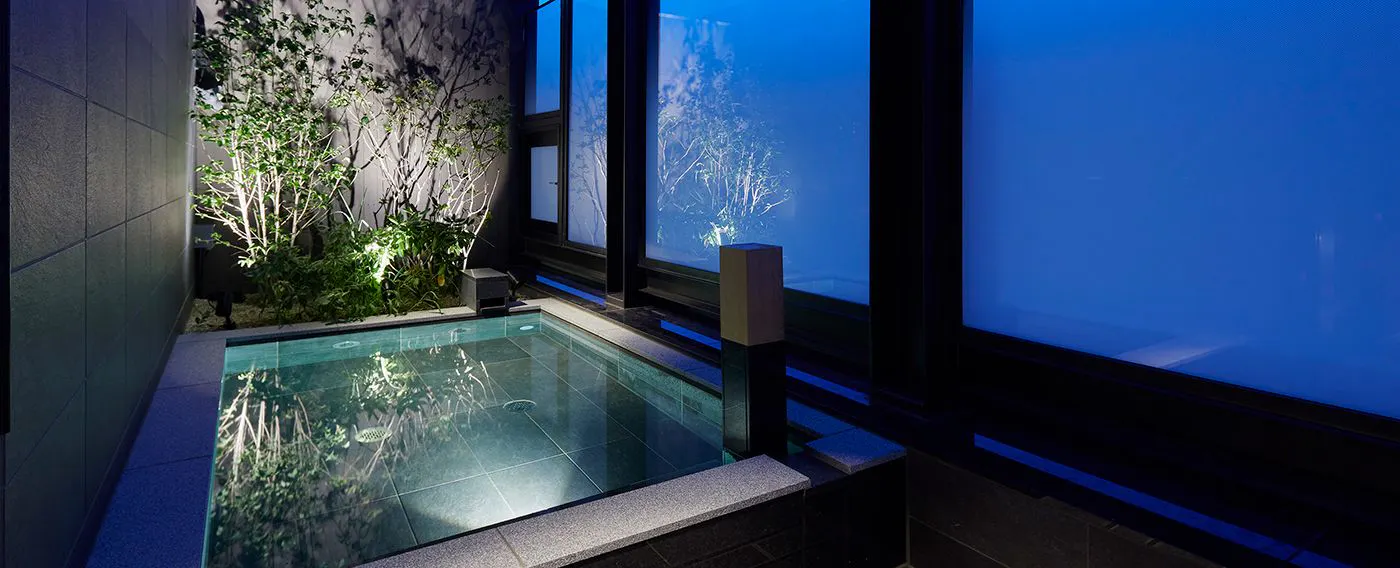 อ่างอาบน้ำกลางแจ้งพร้อมวิว