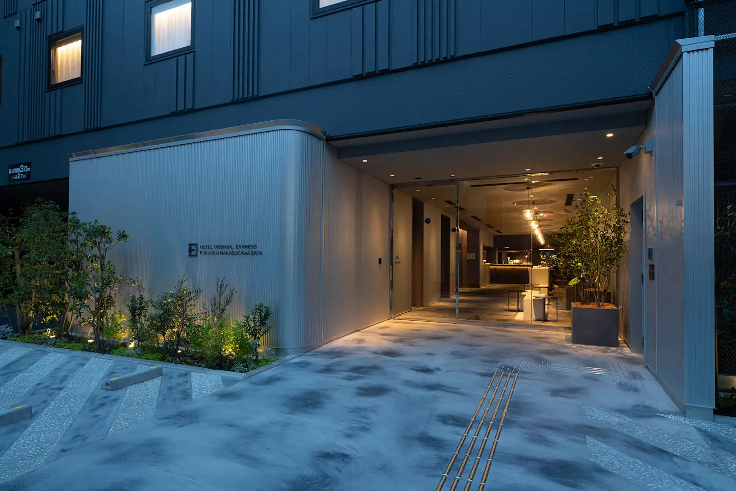 ภายนอกอาคาร