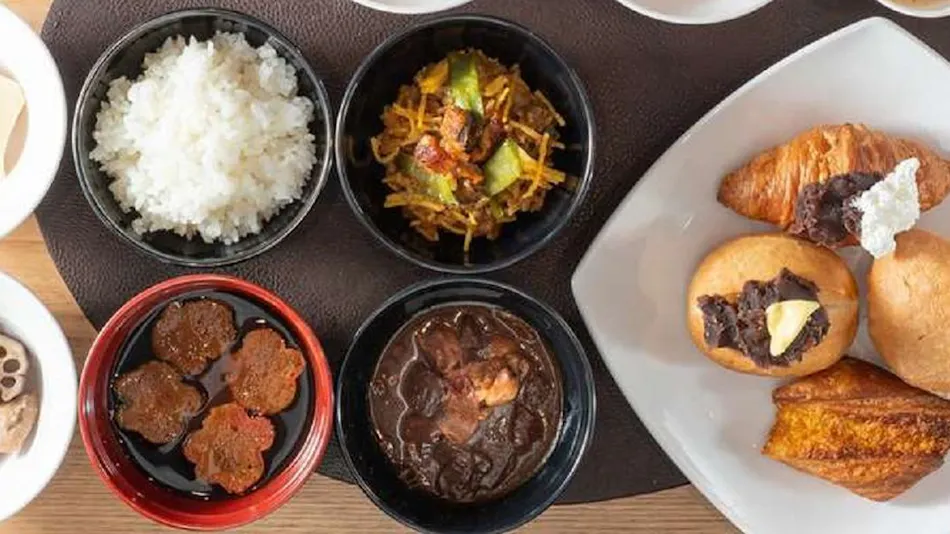 Super Hotel Premier Nagoya Natural Hot Spring Sakura-dori Entrance