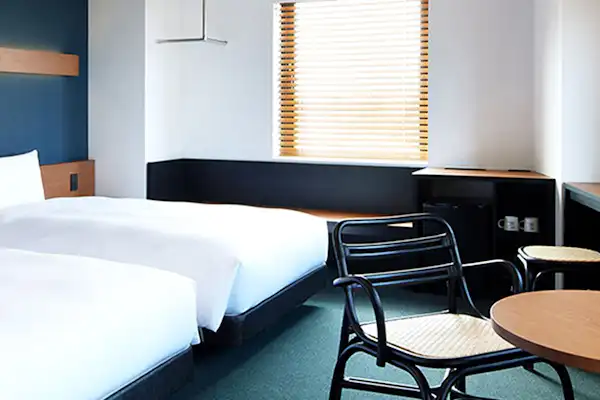 สระว่ายน้ำ