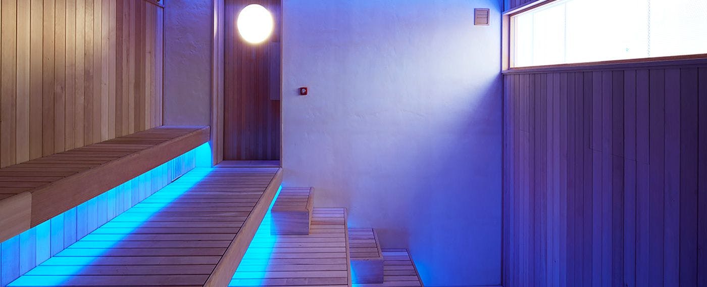 サウナ