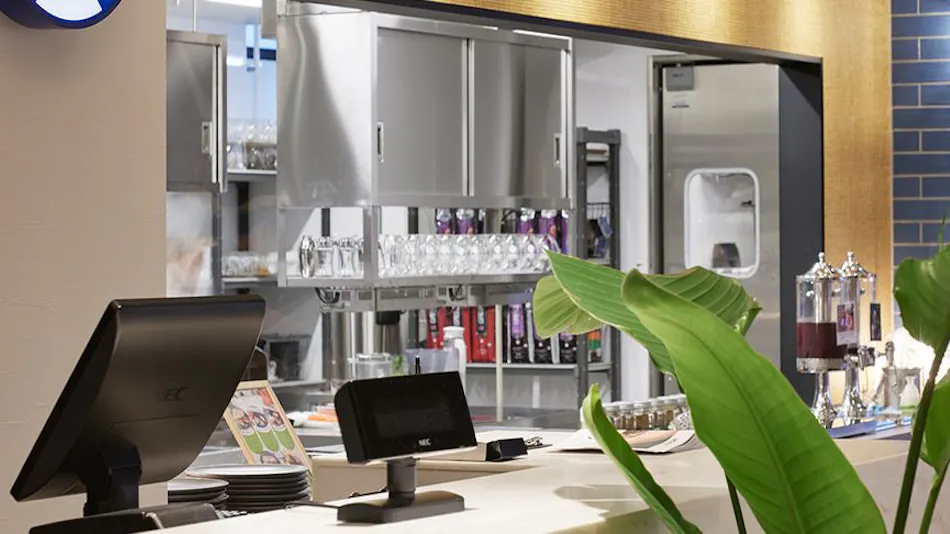 hotel androoms Naha Port