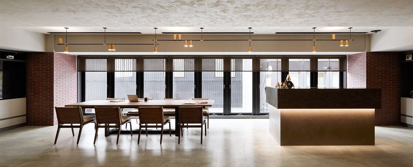 ロビーラウンジ