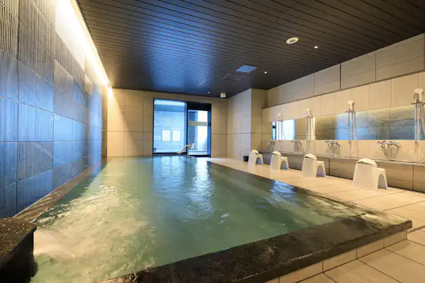 ห้องอาบน้ำรวม