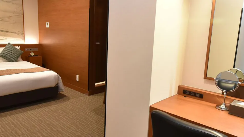 Odysis Suites Osaka Airport Hotel