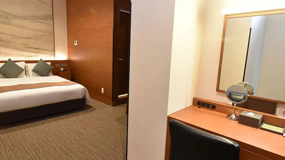 Odysis Suites Osaka Airport Hotel
