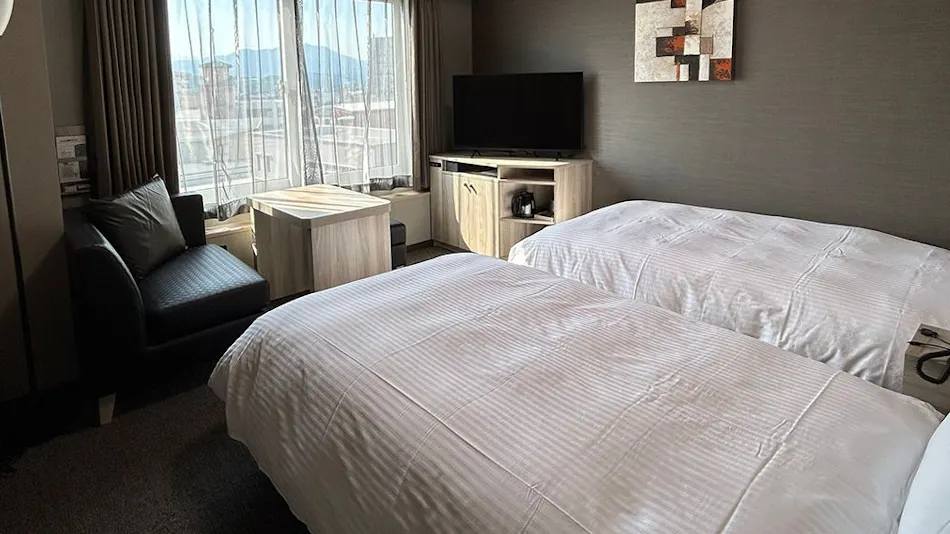 Hotel Route-Inn Grand Nakano Obuse - Shinshu Nakano Station Front -