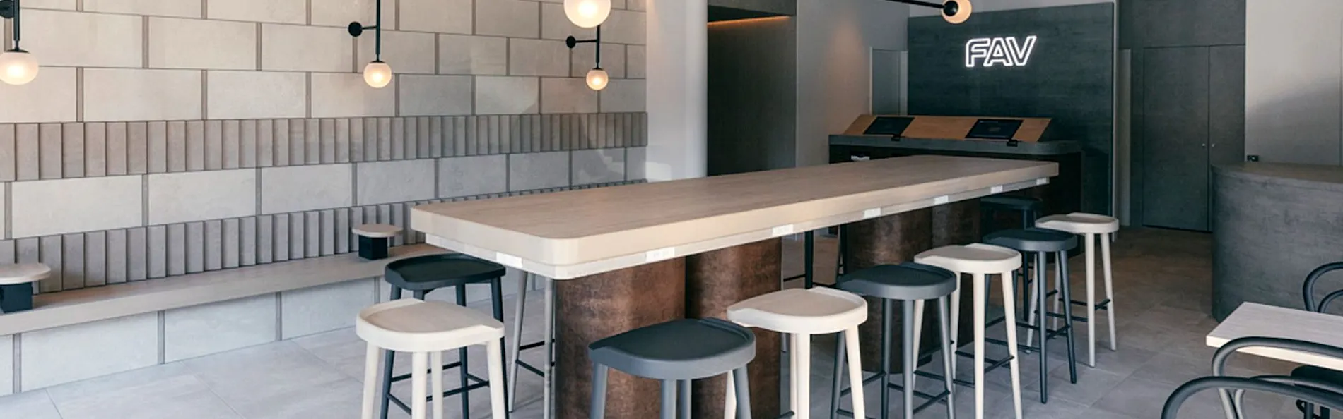 fav 広島平和大通り