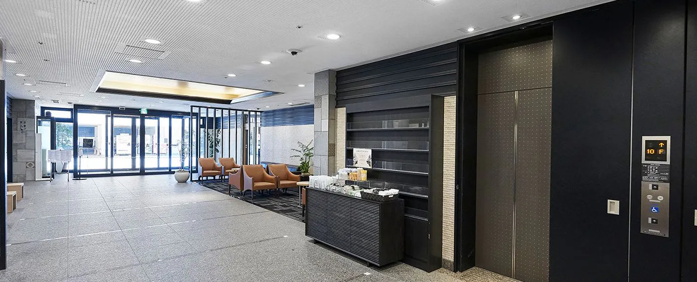 エントランス・ロビー(1階)