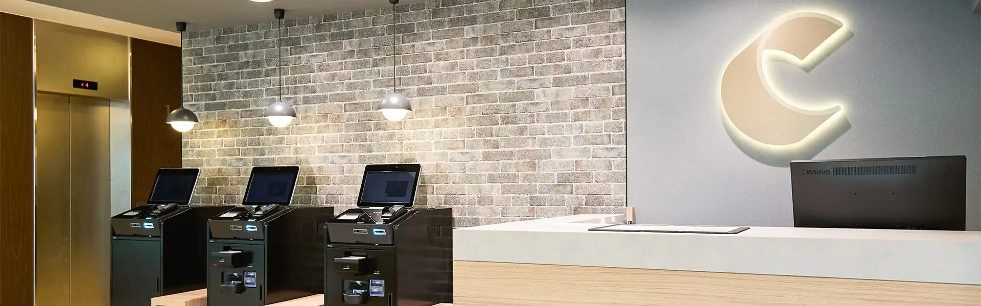 フロント