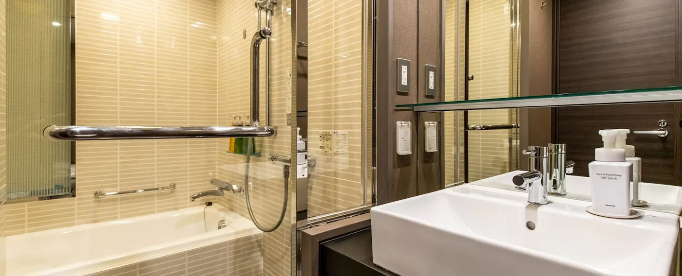 Kamar mandi terpisah